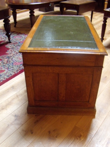 Antiek militair eiken bureau 2