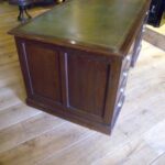 Antiek militair bureau 3