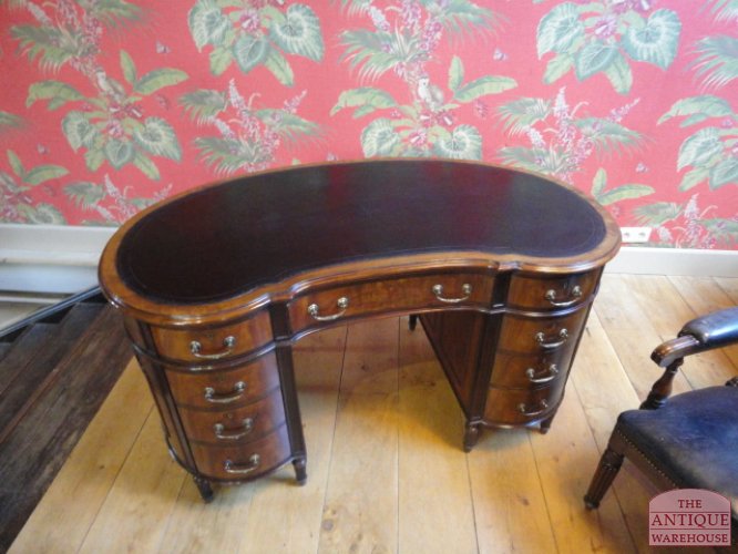 antiek niervormig bureau, VERKOCHT