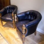 antiek paar Engelse bibliotheekstoelen 1