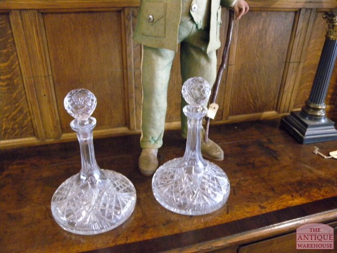 Antiek paar scheeps karaffen 3