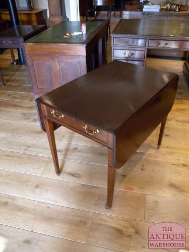 antiek pembroke tafeltje 3