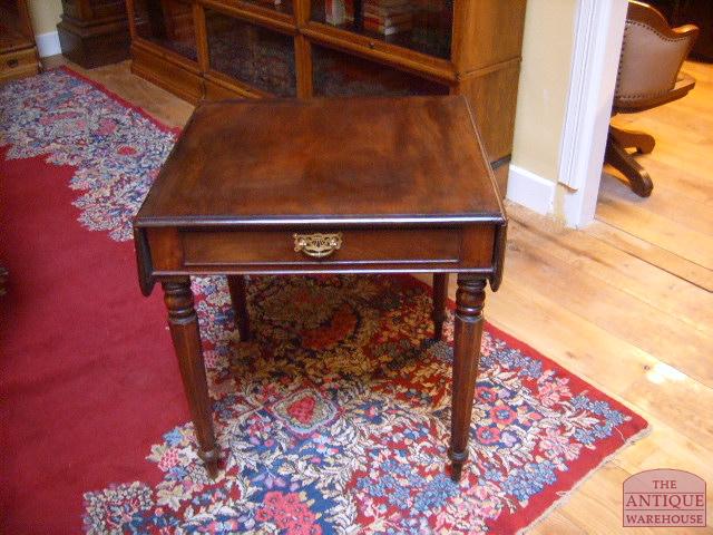 Antiek Pembroke Tafeltje 2