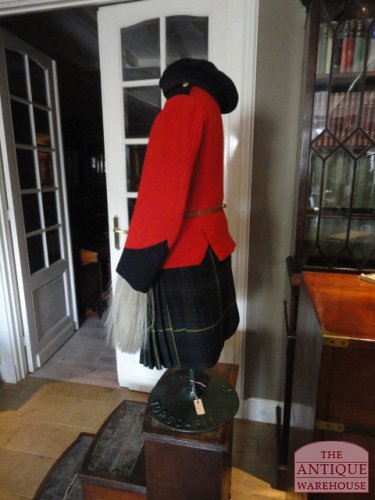 Antiek Schots kinderpakje 2