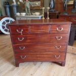 antiek Schotse Georgian ladekast 1