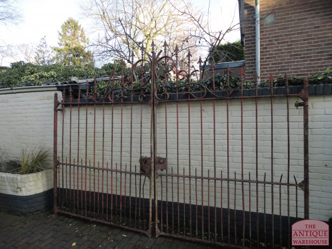 antiek smeedijzeren Frans hekwerk, VERKOCHT