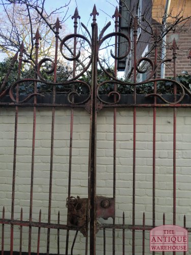antiek smeedijzeren Frans hekwerk 3