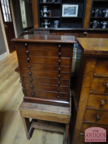 antiek verzamel laden kastje voor diverse stenen, VERKOCHT