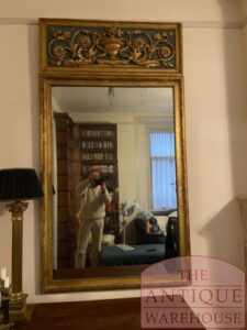 antieke achtiende eeuws Hollandse spiegel , afmeting 111cm bij 203 cm