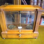 Antieke apothekers milligram balans 1