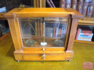 antieke apothekers milligram balans, VERKOCHT