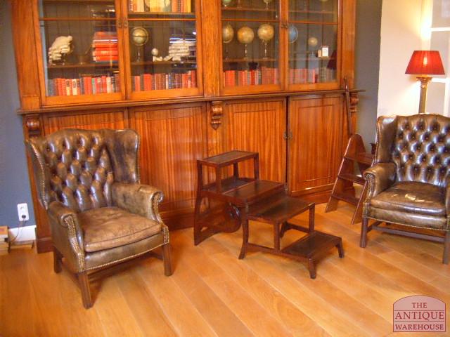 Antieke bibliotheek trap 2