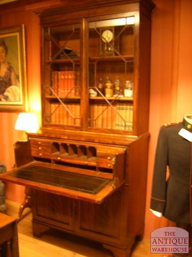 antieke bureau-boekenkast, circa 1800, VERKOCHT