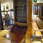 Antieke bureau-boekenkast 1