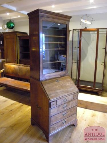 Antieke bureau-boekenkast 2