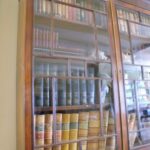 Antieke bureau-boekenkast 5