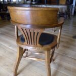 Antieke bureaustoel met leren zitting, eiken, Engels, circa 1920 3