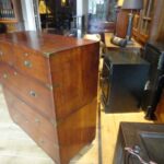 Antieke campaign ladekast circa 1850 1