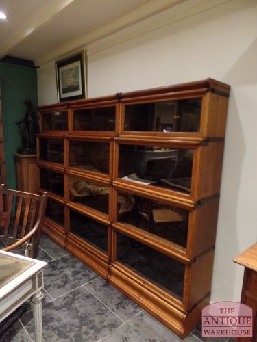 Antieke drievoudige boekenkast van Globe Wernicke 3