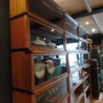 Antieke drievoudige Globe Wernicke boekenkast met verspinging in de bovenste delen 3