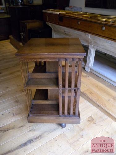 Antieke eiken boekenmolen 3