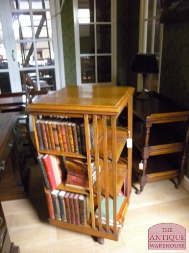 Antieke eiken boekenmolen 2