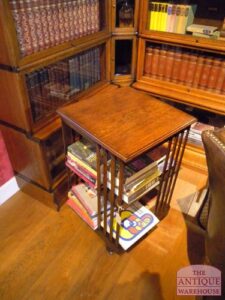 antieke eiken boekenmolen VERKOCHT