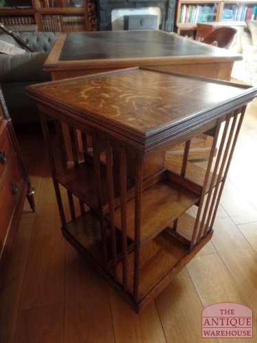 Antieke eiken boekenmolen 2