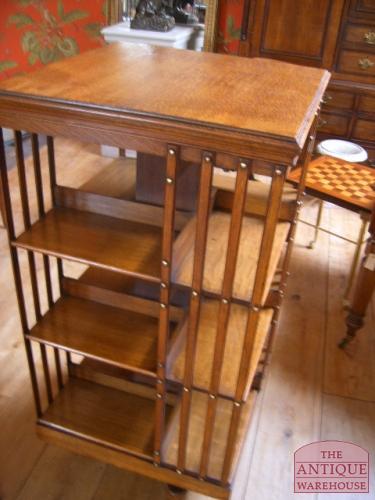 Antieke eiken boekenmolen 3