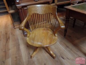 antieke eiken bureaustoel