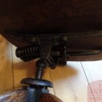 Antieke eiken bureaustoel in hoogte verstelbaar en kantelbaar 3