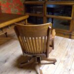 Antieke eiken bureaustoel 1