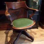 Antieke eiken bureaustoel 1