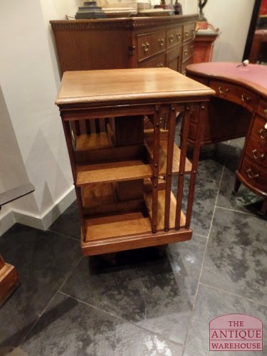 Antieke eiken Engelse boekenmolen 2