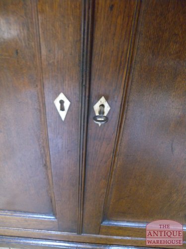 Antieke eiken hoekkast 3