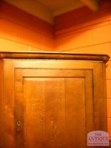 antieke eiken hoekkast, VERKOCHT