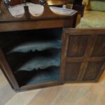 Antieke eiken hoekkast 2