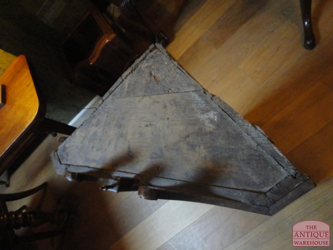 Antieke eiken hoekkast 3