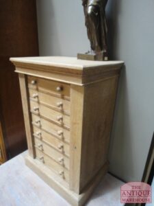 antieke eiken ladekast