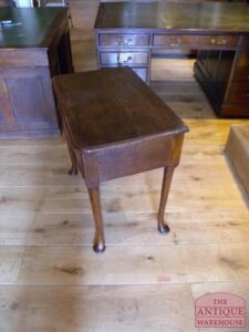 antieke eiken low boy circa 1750, VERKOCHT