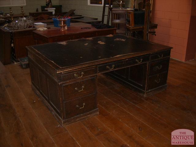 Antiek eiken partnersbureau 3