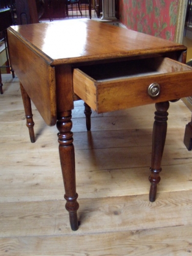 antieke eiken pembroke tafel, VERKOCHT