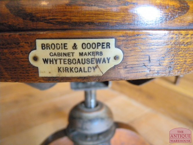 Antieke eiken Schotse bureaustoel 2