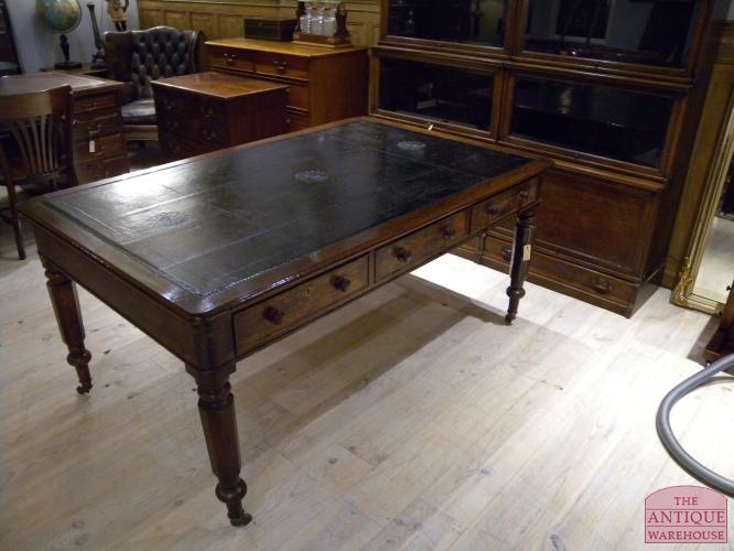 Antieke eiken schrijftafel circa 1850 2