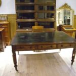 Antieke eiken schrijftafel circa 1850 3