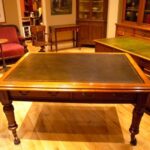 Antieke eiken schrijftafel circa 1870 3