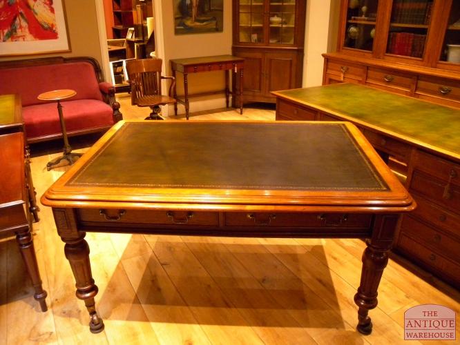 Antieke eiken schrijftafel circa 1870 3