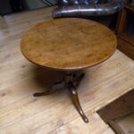 Antieke eiken tilt top tafel 1