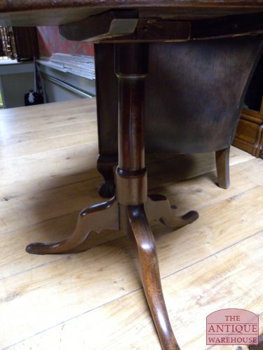 Antieke eiken tilt top tafel 2