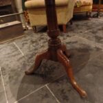 antieke Eiken tilt top tafel 2